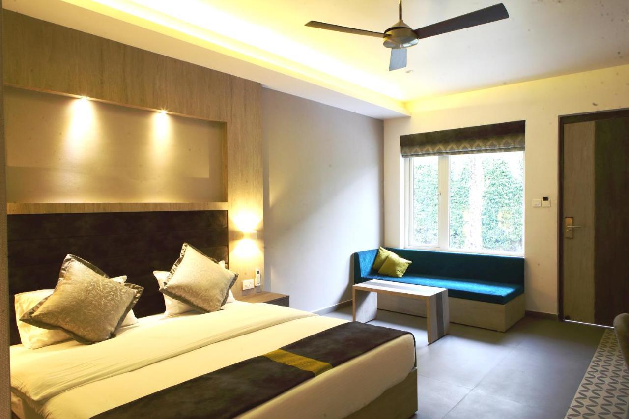 Kingston Resort Kānpur Exterior foto